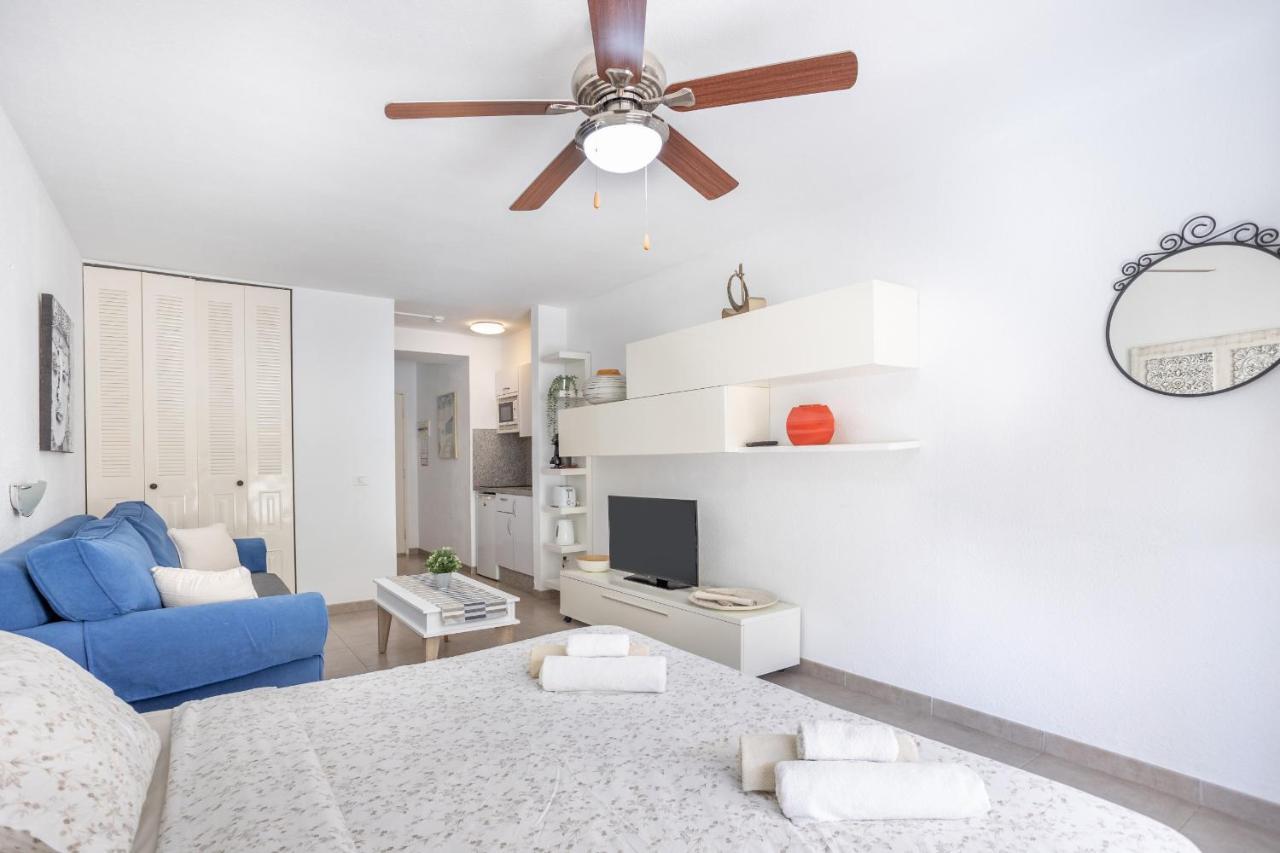 Castle Harbour Samuel'S Studio Flat By Lovetenerife Лос Кристианос Экстерьер фото