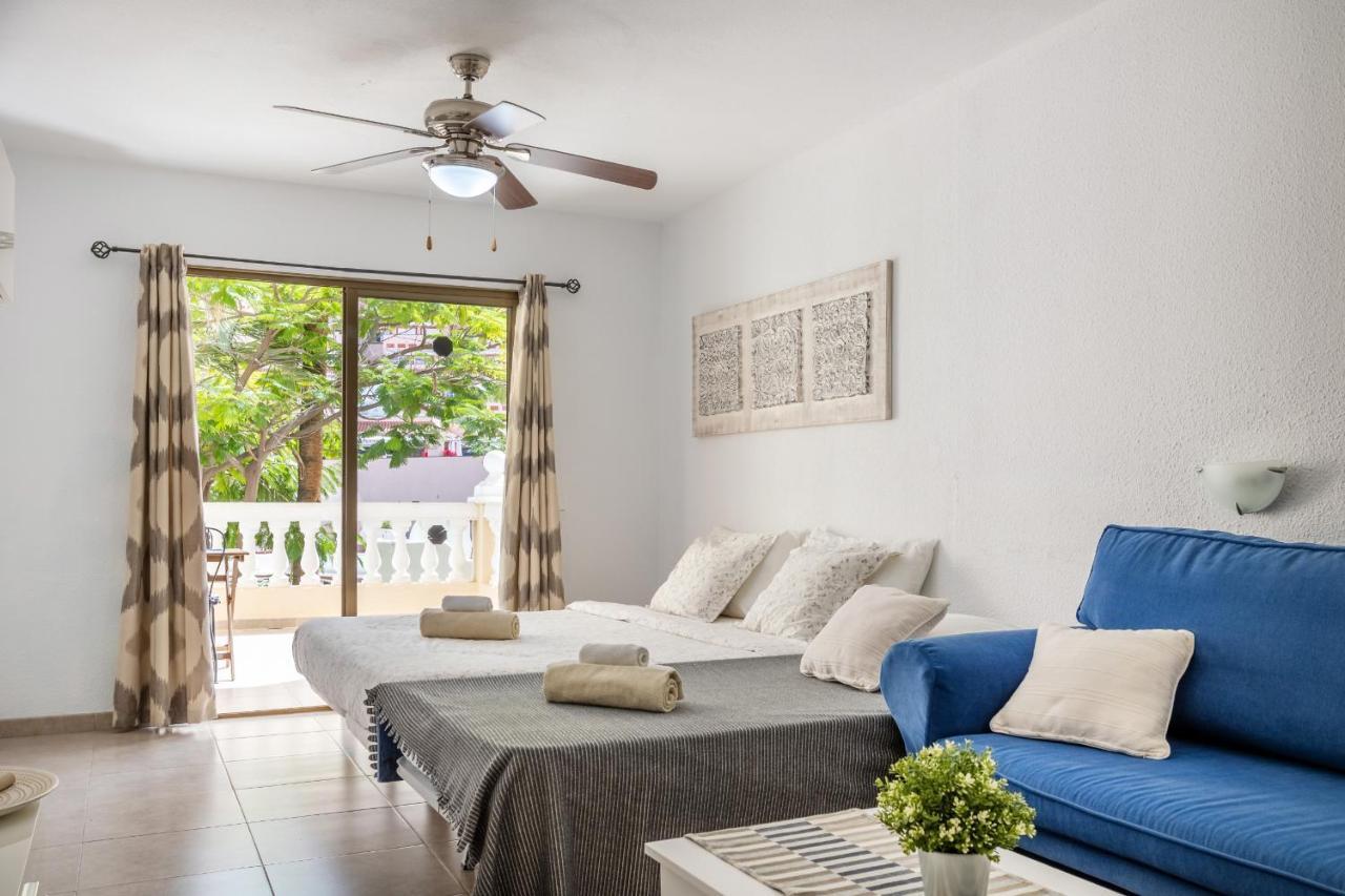 Castle Harbour Samuel'S Studio Flat By Lovetenerife Лос Кристианос Экстерьер фото